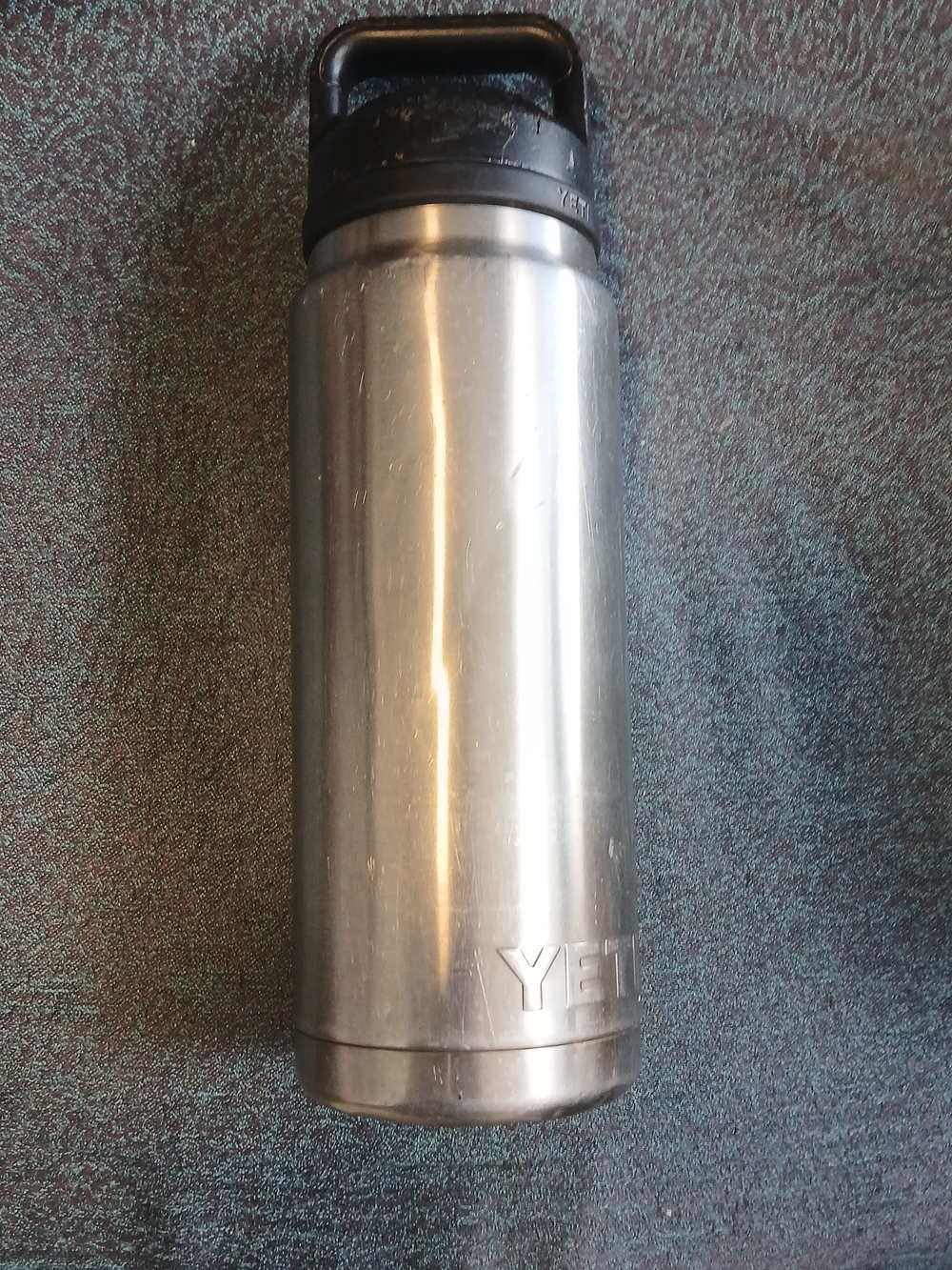 YETI Stainless Steel Travel Bottle - Silver with Black Lid Used